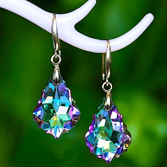 Austrian Crystal Necklace Earrings Set Mystic Fire Silver Dangle Baroque Leaf E… - Picture 3 of 3